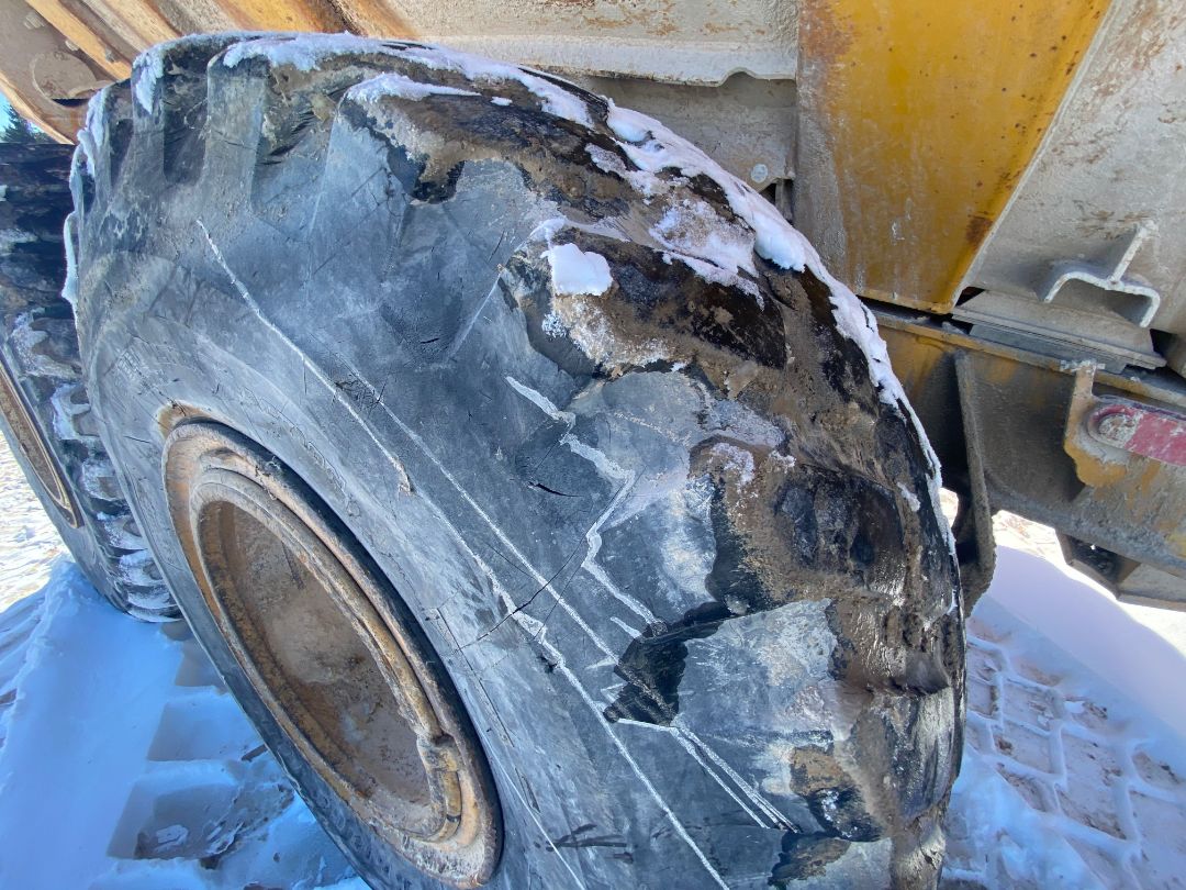 1997 MOXY MT-30 - Image 32